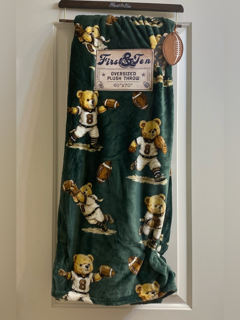 First&-Ten ❤️TEDDY BEAR FOOTBALL SOFT PLUSH THROW BLANKET 60x70” NWT